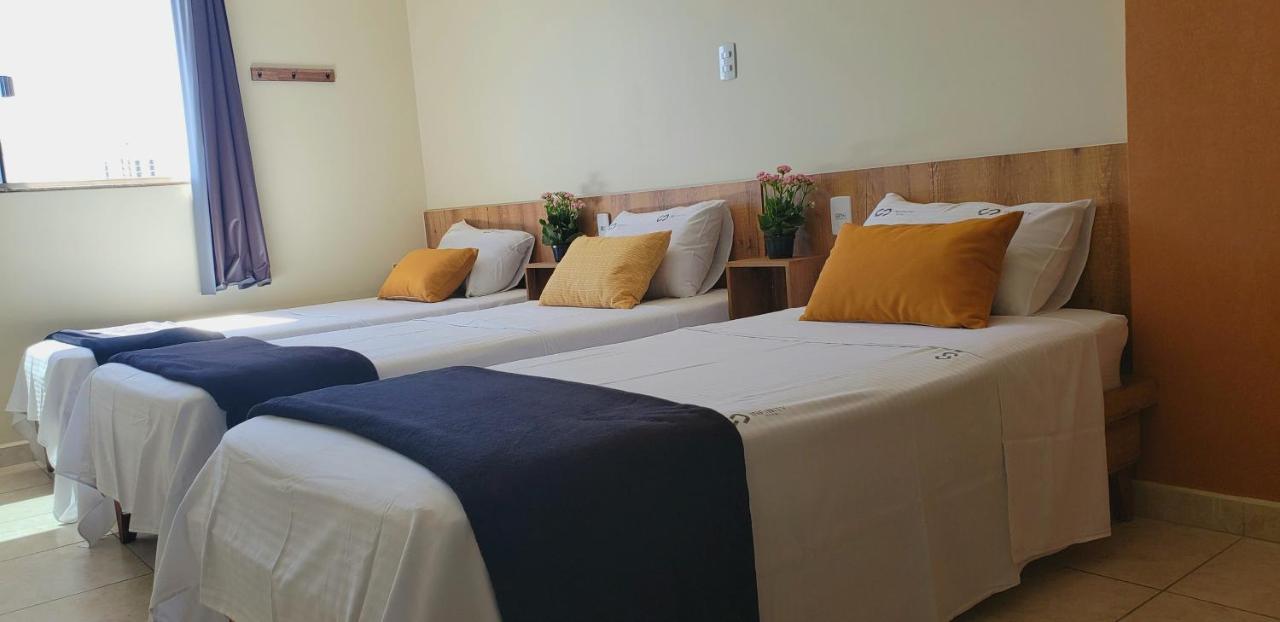 Infinity Hotel Гояния Екстериор снимка