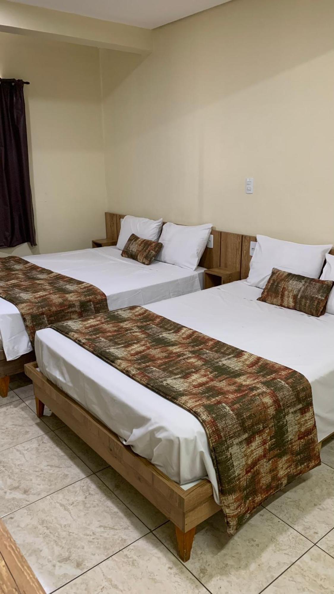 Infinity Hotel Гояния Екстериор снимка